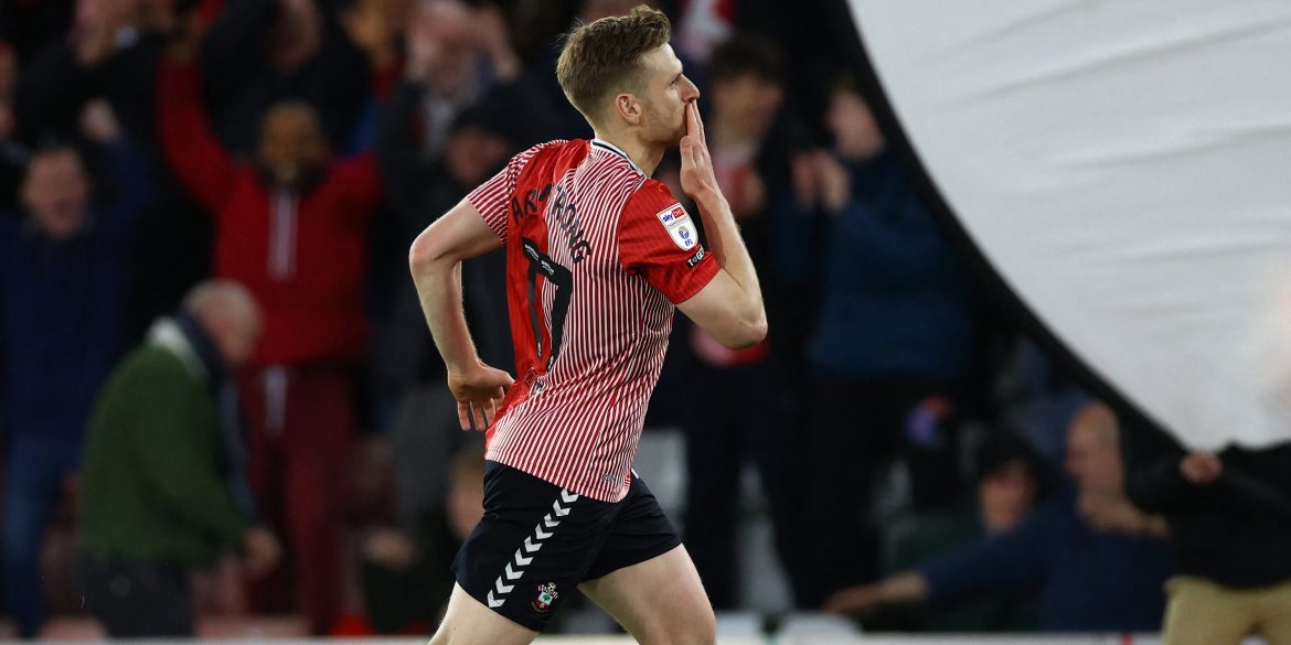 Celtic desperate to sign £6m star who could thrive with Stuart Armstrong