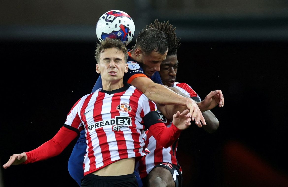 Sunderland: Bunting lauds Edouard Michut